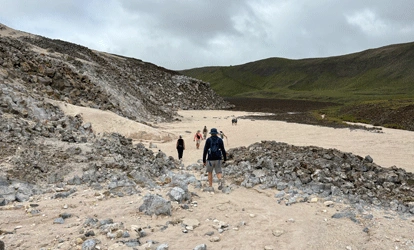 Minas de azufre volcán Sierra Negra isla Isabela Galápagos.